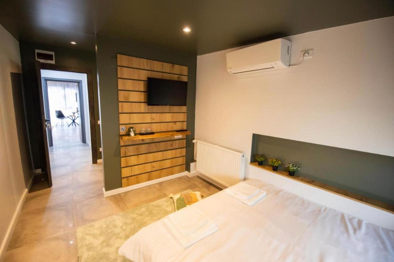 Casa Doner Rooms Krajowa Zewnętrze zdjęcie