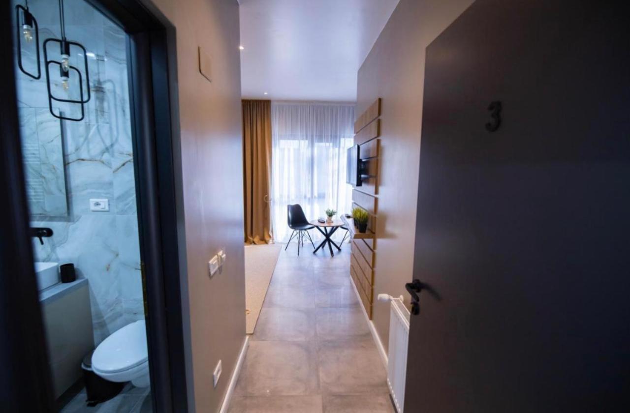 Casa Doner Rooms Krajowa Zewnętrze zdjęcie